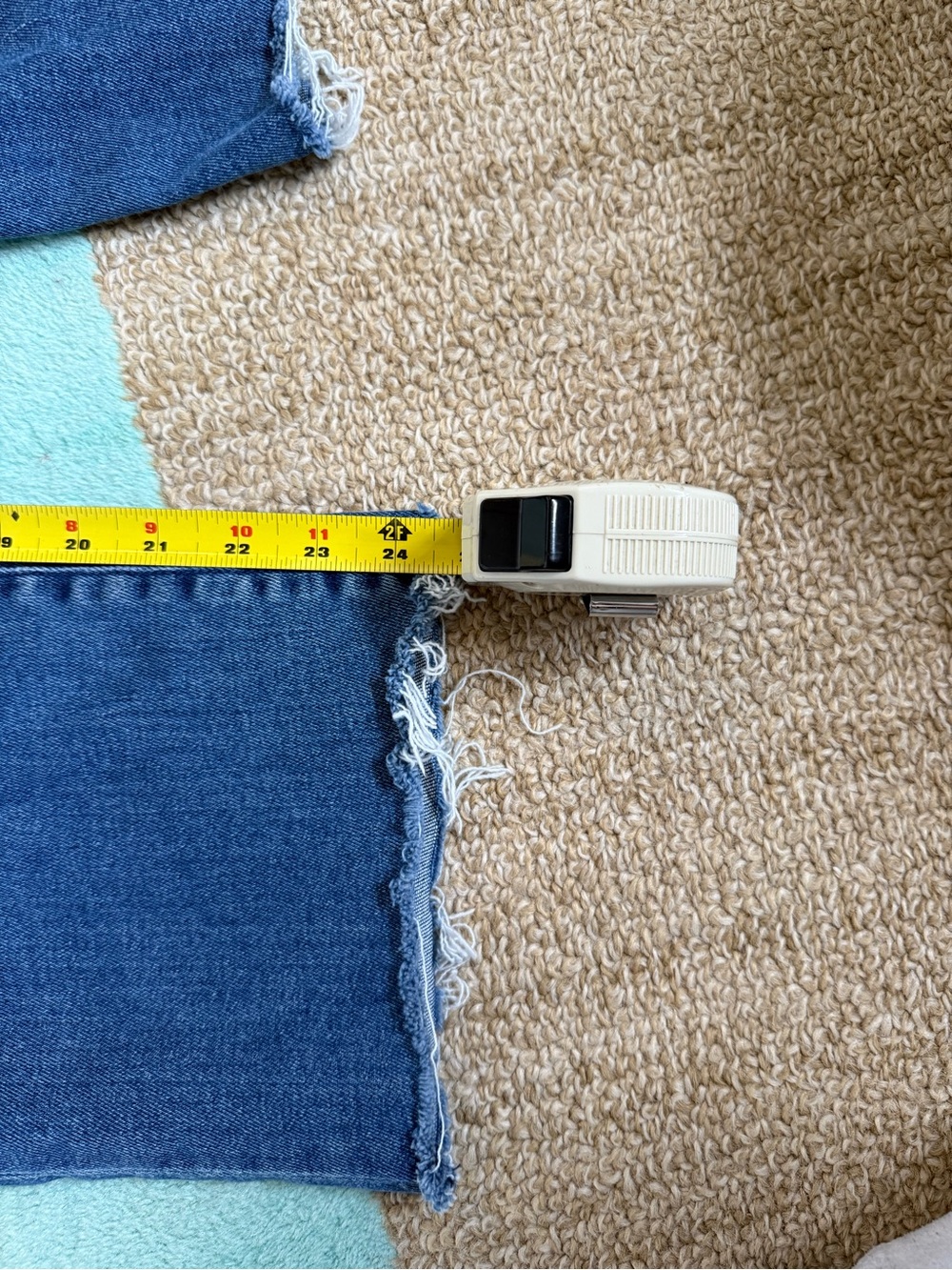 Mother The Mid Rise Rambler Zip Ankle Fray Jeans in Enjoy The Ride - Picture 8 of 8